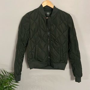 Alo Yoga Women’s Quilted Insulated Bomber Jacket Dark Green Extra-Small
